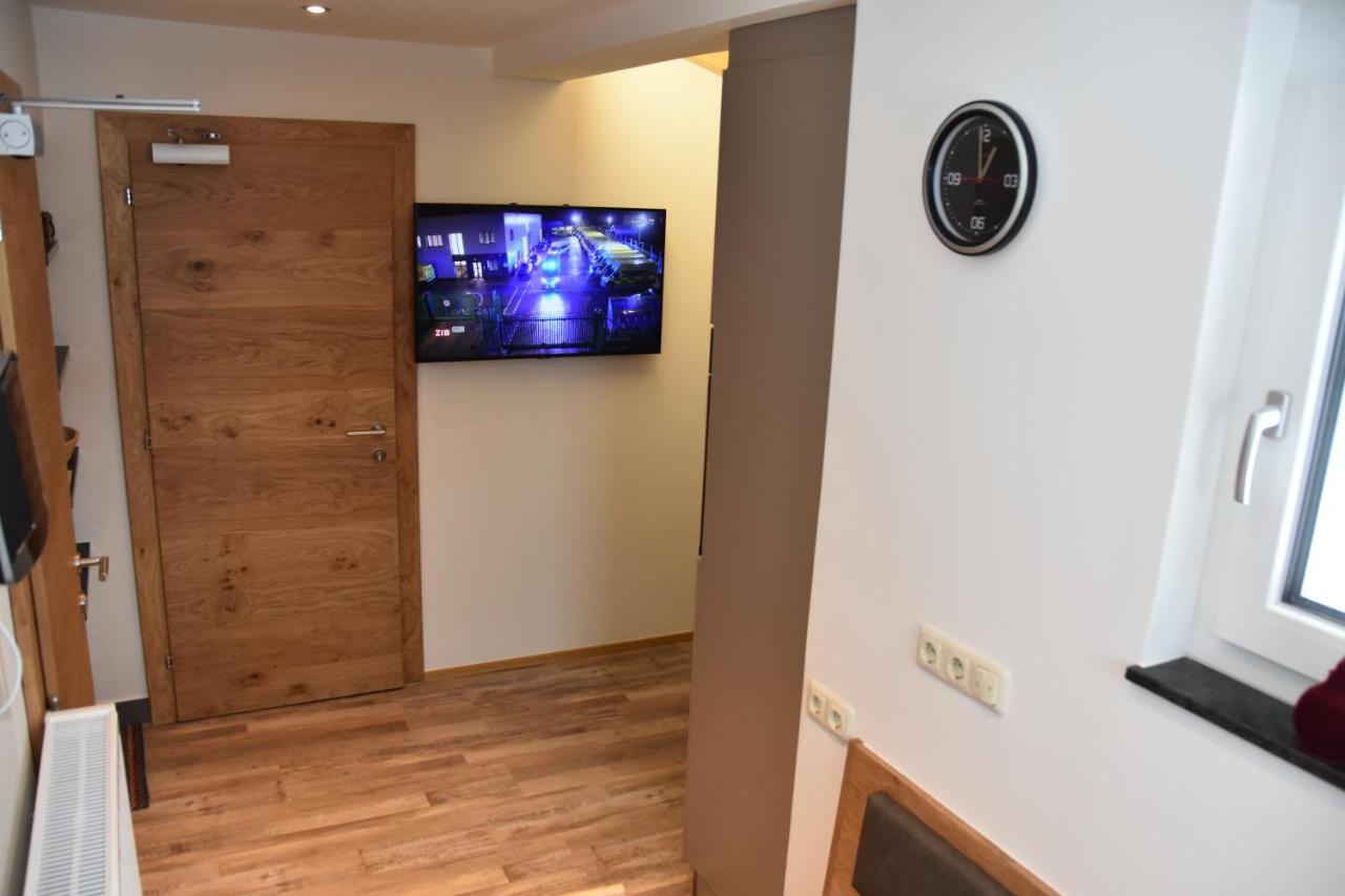 Gaestehaus Alpina Σανκτ Αντόν αμ Άλμπεργκ Εξωτερικό φωτογραφία