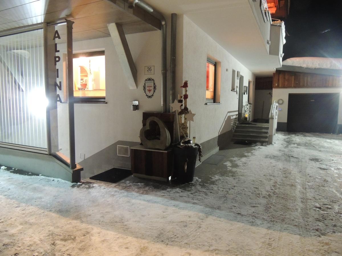 Gaestehaus Alpina Σανκτ Αντόν αμ Άλμπεργκ Εξωτερικό φωτογραφία